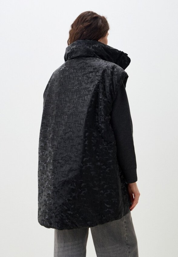 Жилет утепленный Tunkina