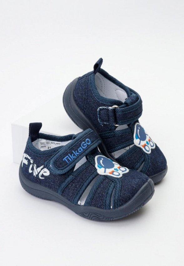 Сандалии Tikkago