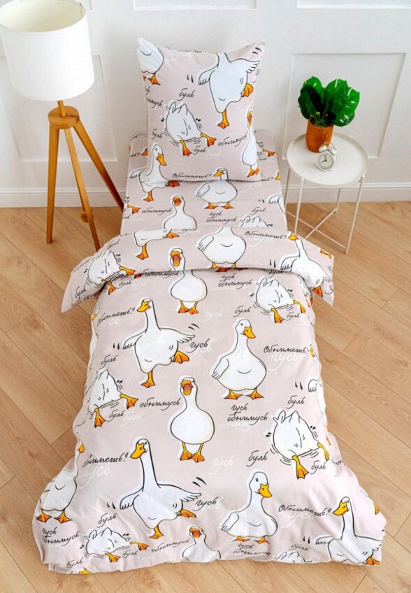 Постельное белье 1,5-спальное Павлинка