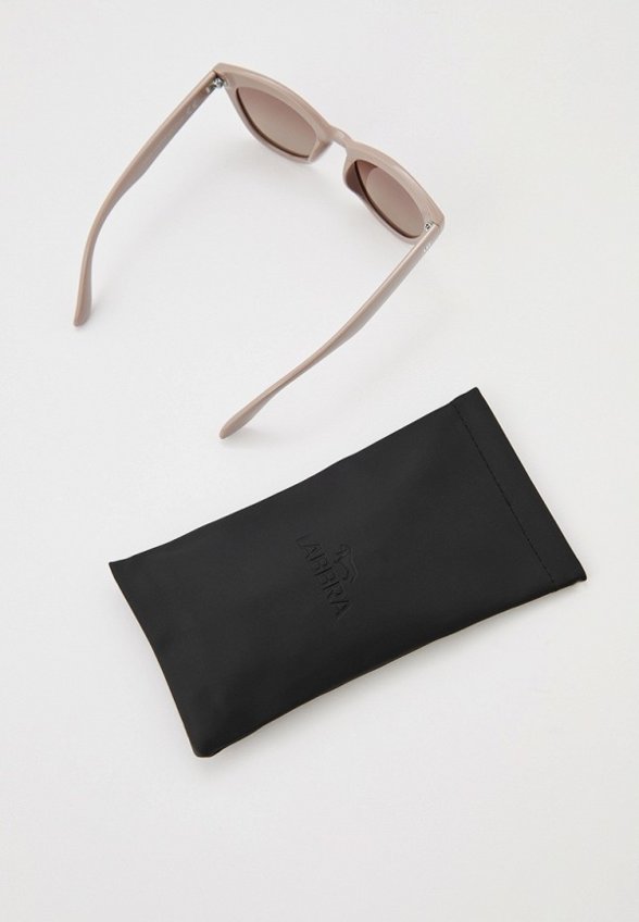 Очки солнцезащитные Labbra