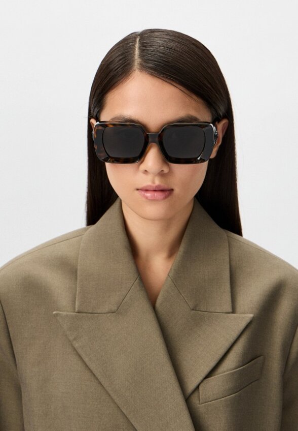 Очки солнцезащитные Versace