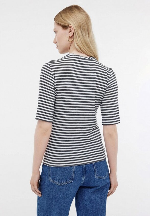 Футболка Baon