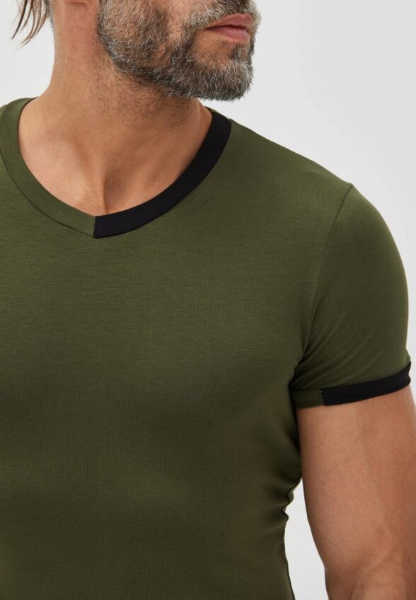 Футболка Envylab