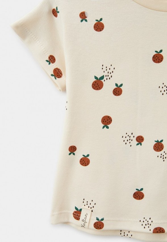 Футболка Kaftan