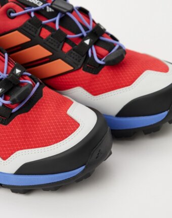 Кроссовки трекинговые adidas женщинам