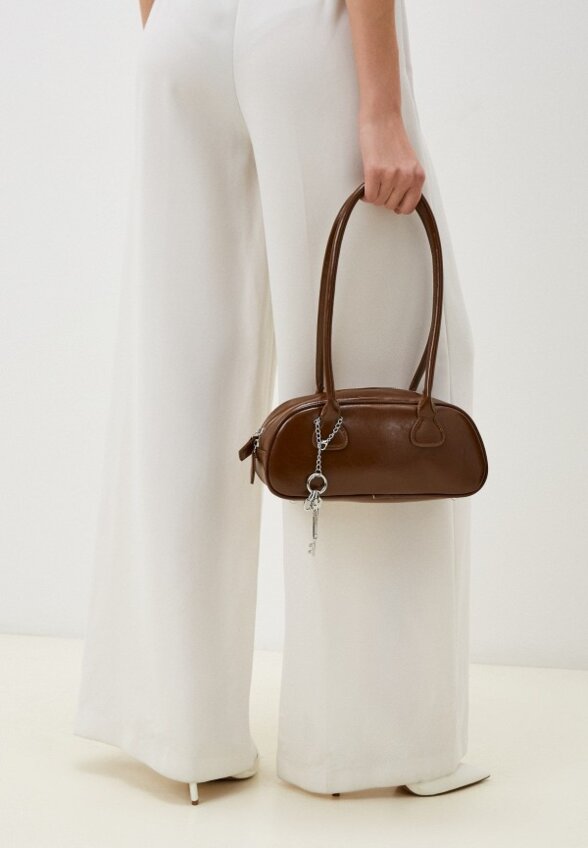 Сумка и брелок May Va