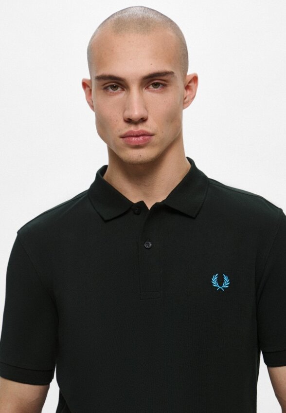 Поло Fred Perry