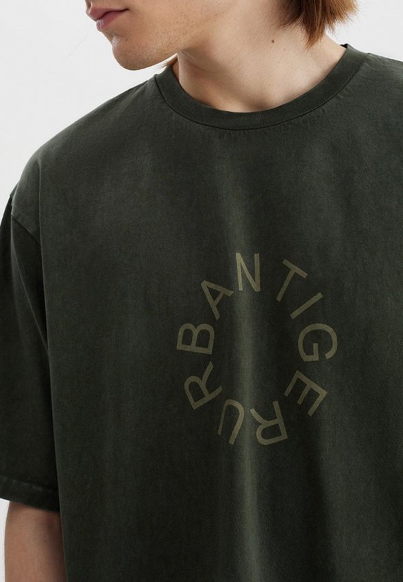 Футболка Urban Tiger