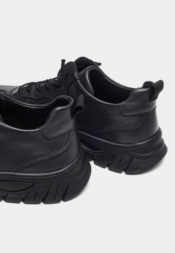 Кроссовки Bruno Renzoni