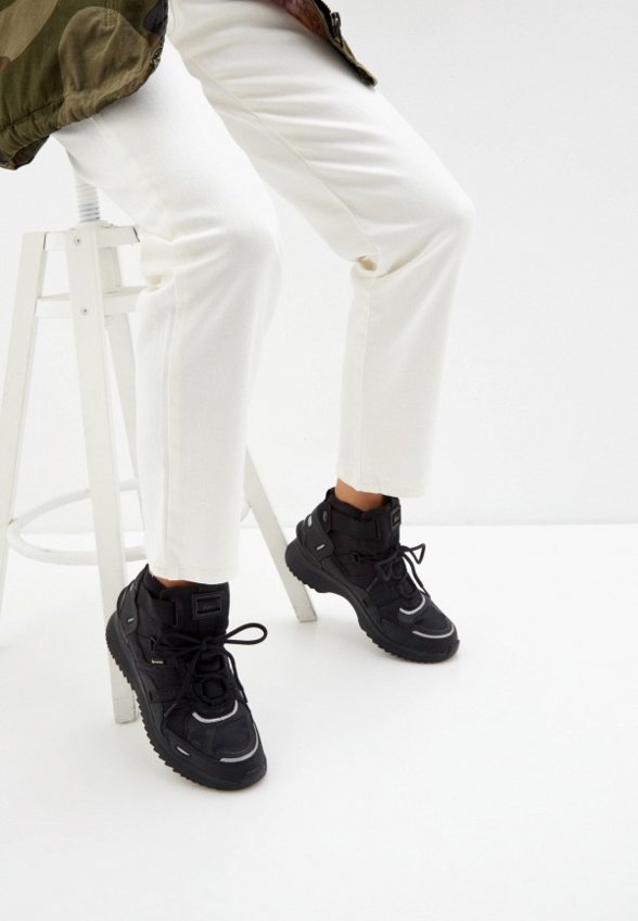 Кроссовки Lacoste