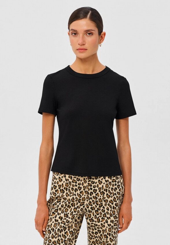 Футболка Olesa Chugunova