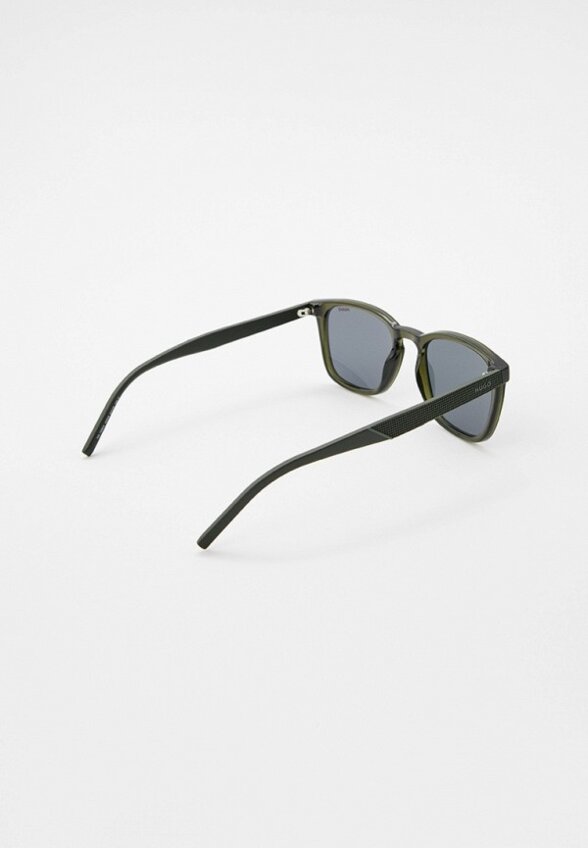 Очки солнцезащитные Hugo