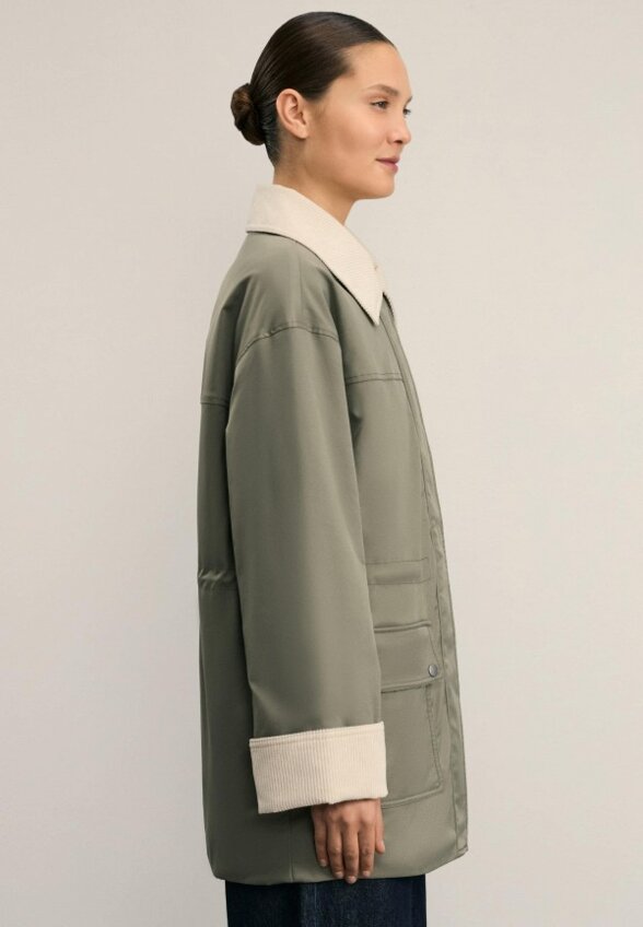 Куртка утепленная Zarina