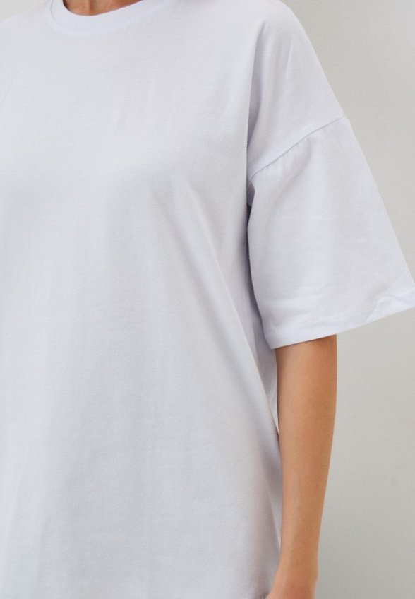 Футболка Minaku