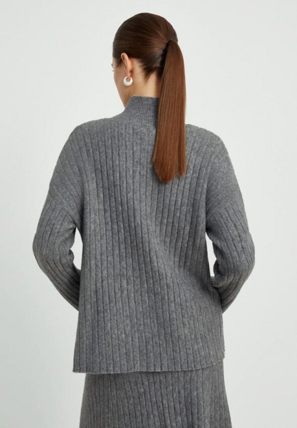 Водолазка Finn Flare