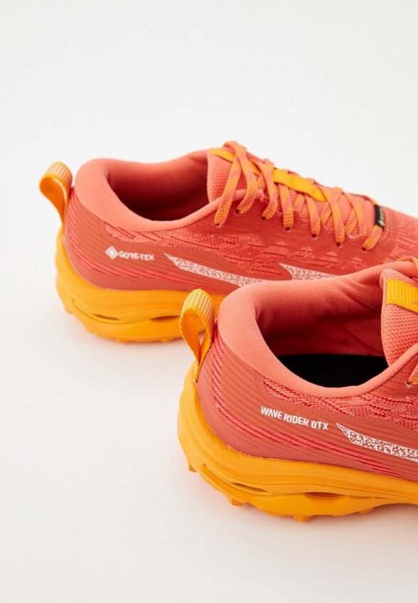Кроссовки Mizuno