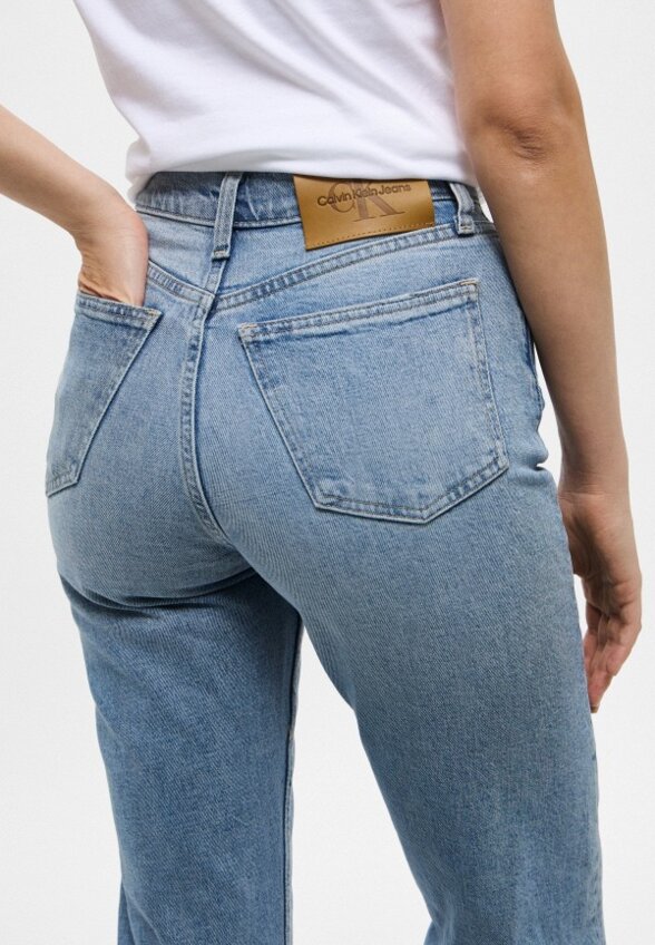 Джинсы Calvin Klein Jeans