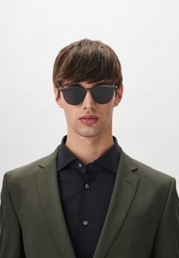 Очки солнцезащитные Hugo