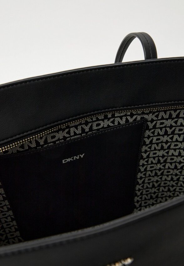 Сумка, органайзер и брелок DKNY