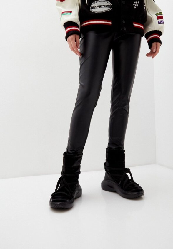 Дутики Vic Matie