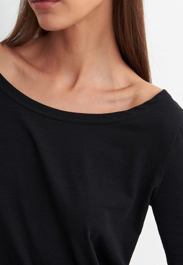 Лонгслив To Molly from James