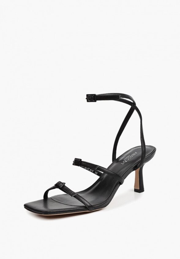 Босоножки Abricot