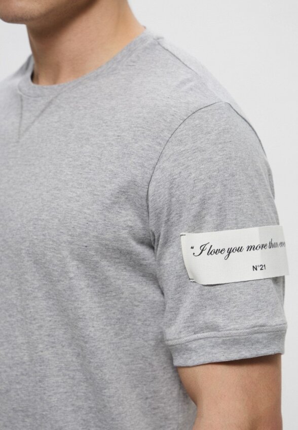 Футболка N21