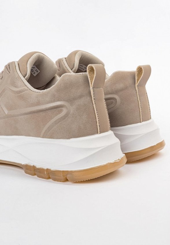 Кроссовки Niota Line