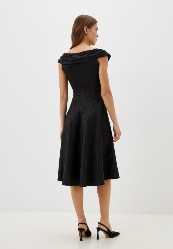 Платье MadaM T