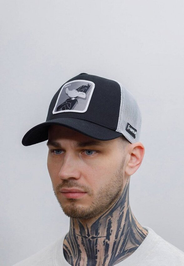 Бейсболка Capslab