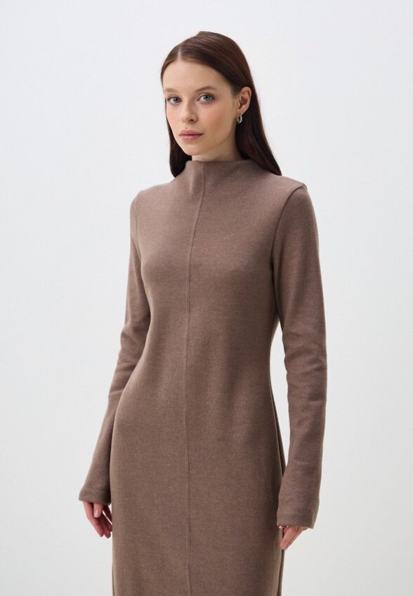 Платье Mark Formelle