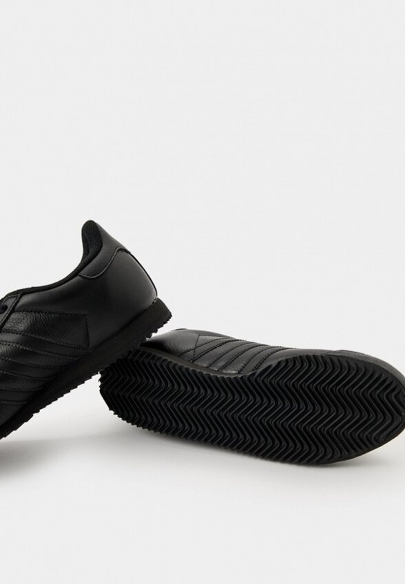 Кроссовки adidas Originals