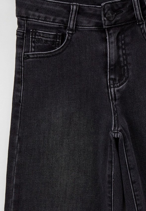 Джинсы Resser Denim