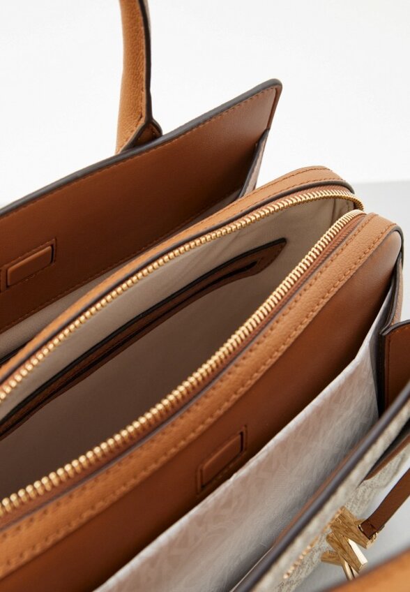 Сумка и брелок Michael Michael Kors