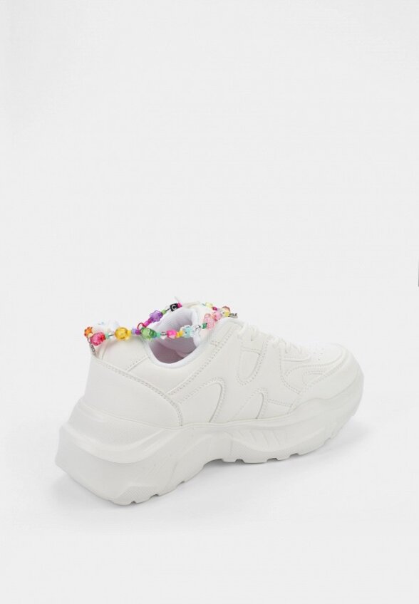 Кроссовки и брелок Shuzzi