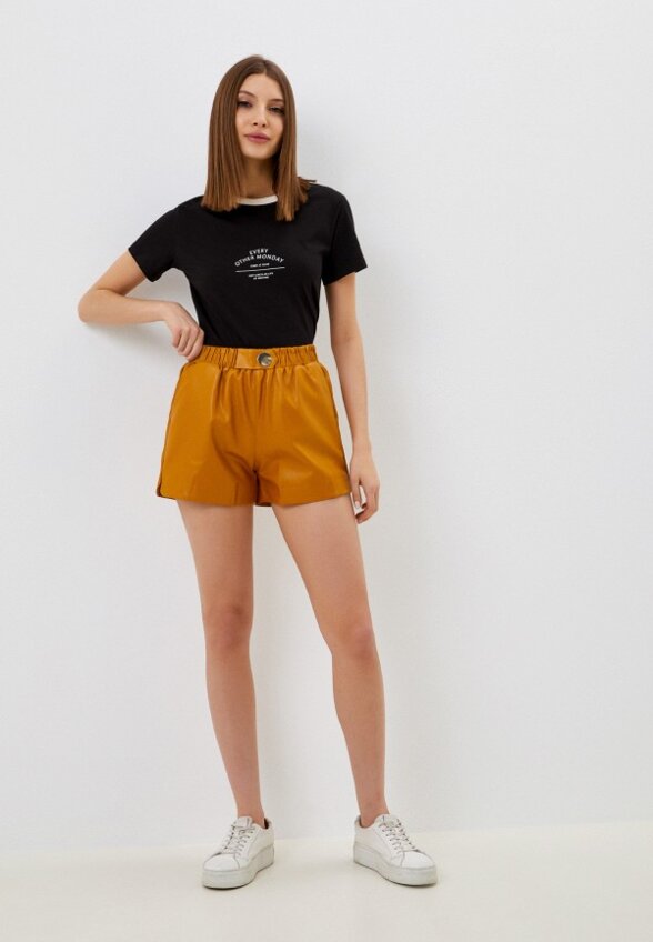 Шорты кожаные Goldrai