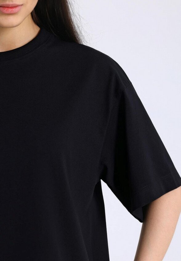 Футболка Апрель