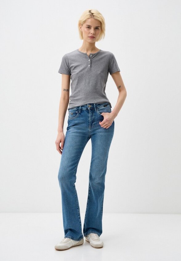 Джинсы Mavi