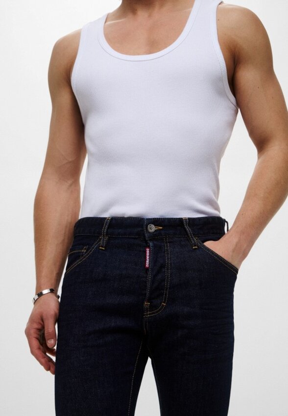 Джинсы Dsquared2