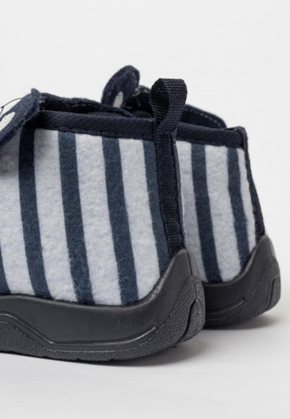 Тапочки Tikkago