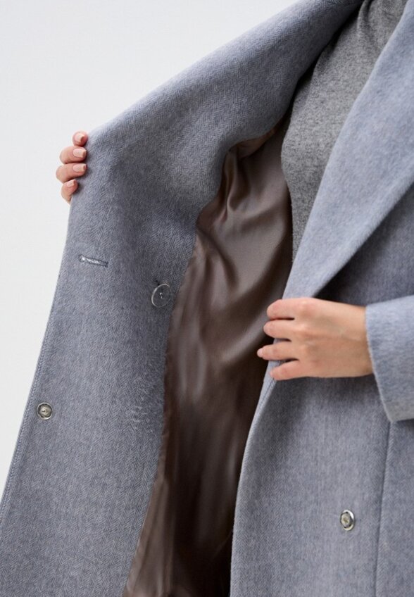 Пальто двубортное Sinar