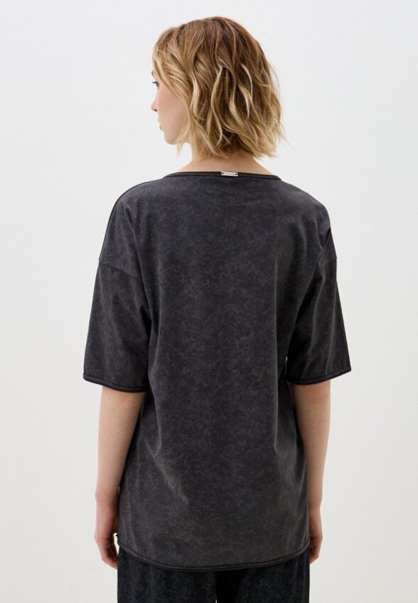 Футболка Helmidge