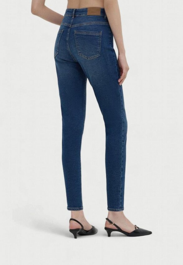 Джинсы Calliope