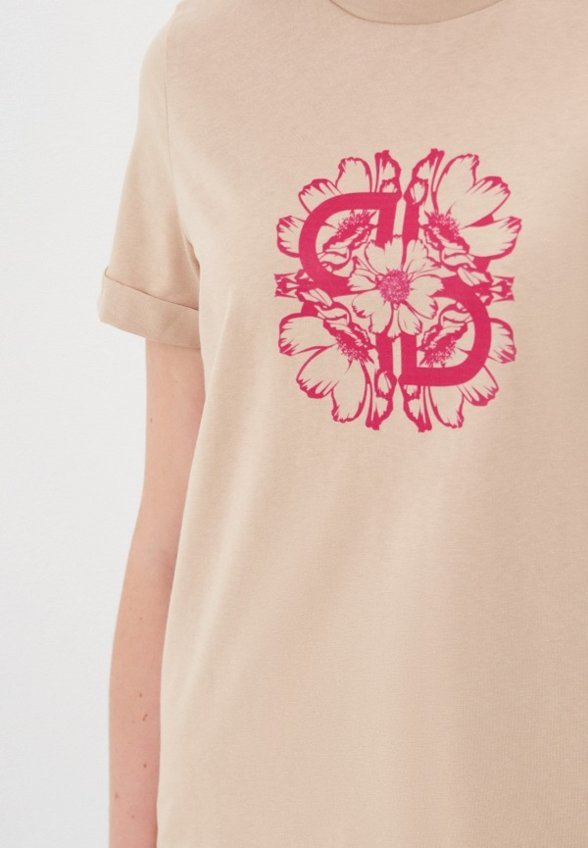 Футболка Belucci