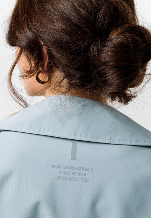 Плащ Urban Tiger