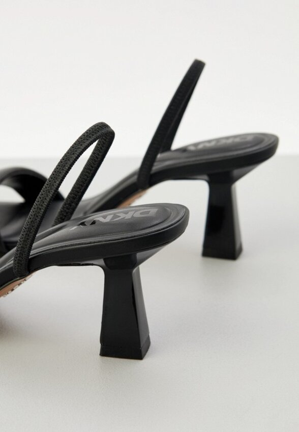 Босоножки DKNY