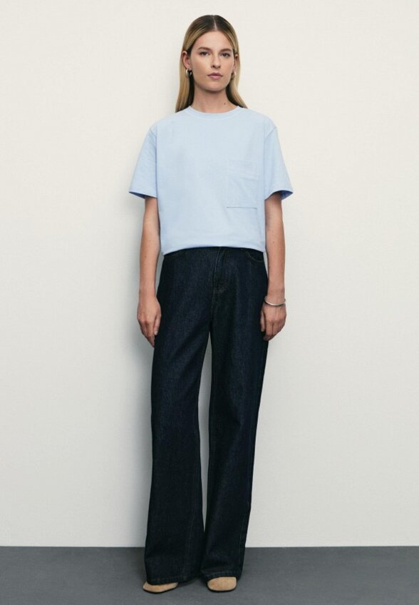 Футболка Zarina