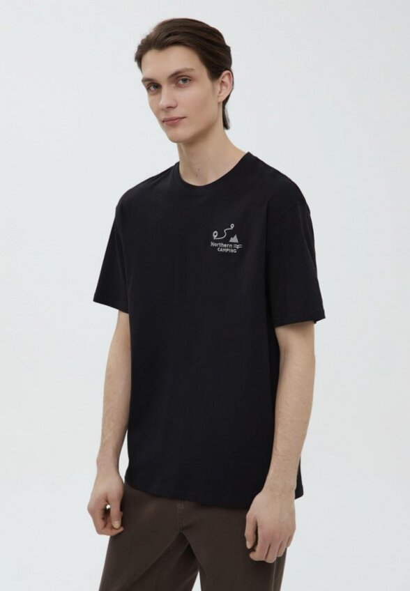 Футболка Finn Flare