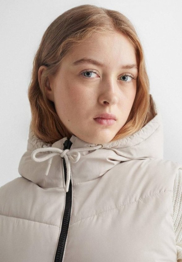 Жилет утепленный Mango Teen