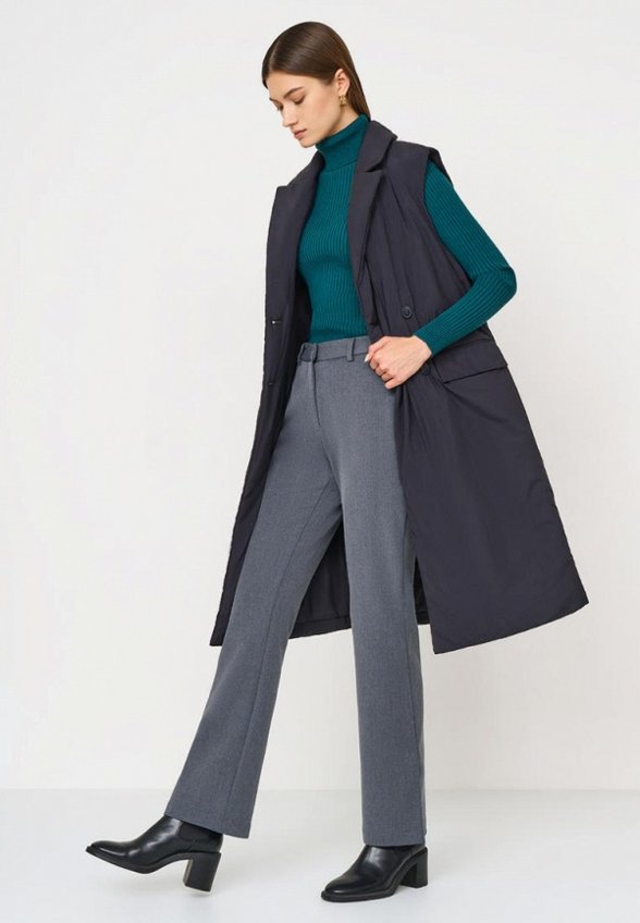 Жилет утепленный Baon